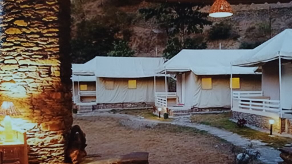 Swiss Cottages in vyasghat devprayag uttarakhand travelogue
