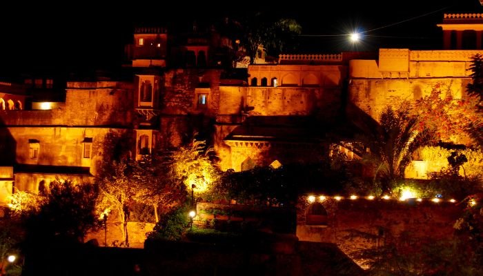Neemrana Fort Palace – A Canvas of Heritage Painted with Castle Strokes