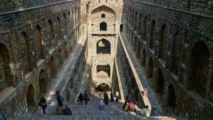 Delhi Tourism Guide Agrasen ki Baoli