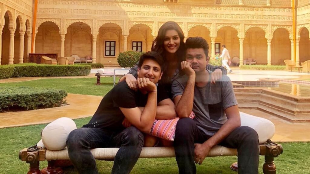 Kriti Sanon Travelling Photos