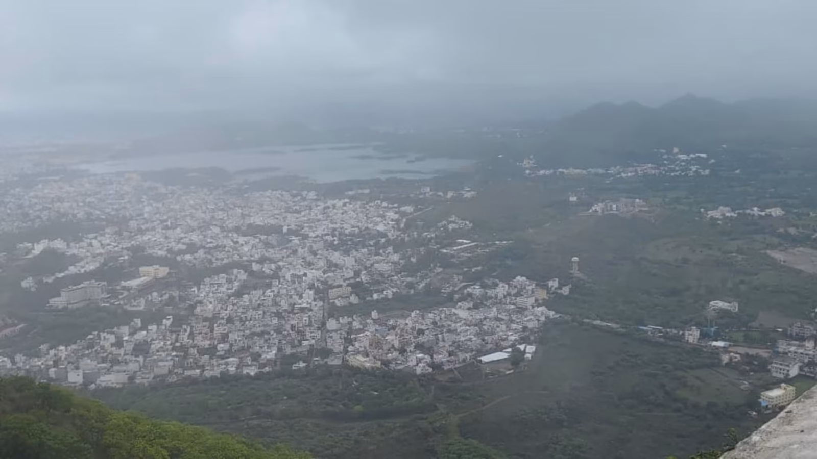 Monsoon Escape to Udaipur Travelogue by Vishal Sharma